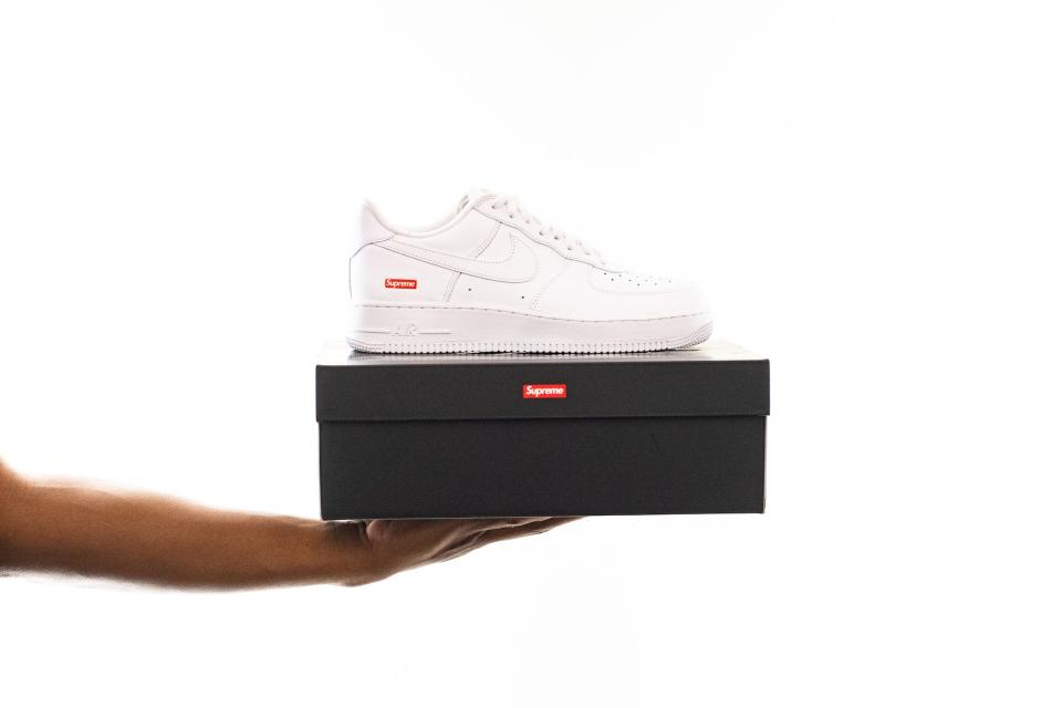 Supreme x Nike Air Force 1 Low