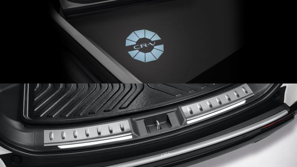 Modulo套件則是新增LED迎賓燈與LED行李廂防撞條。(圖片來源/ Honda)