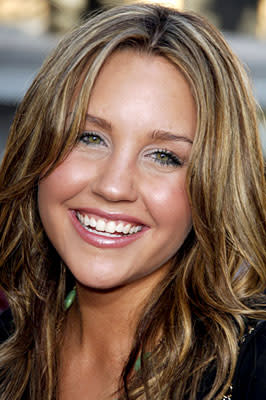 Amanda Bynes at the Westwood premiere of Universal Pictures' The Break-Up