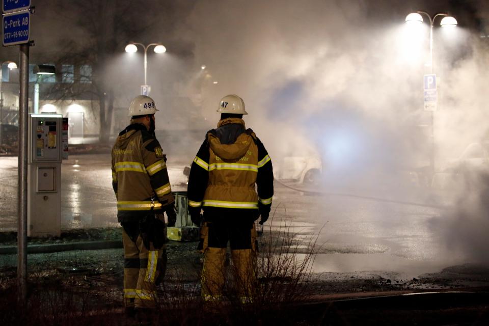 Swedish police investigate riot in predominantly immigrant Stockholm suburb