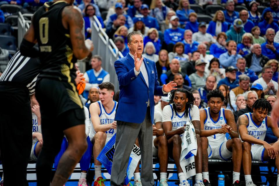 Kentucky coach John Calipari reacts to a play in the team's loss to Oaklandin the first round of the 2024 NCAA Tournament at PPG Paints Arena.