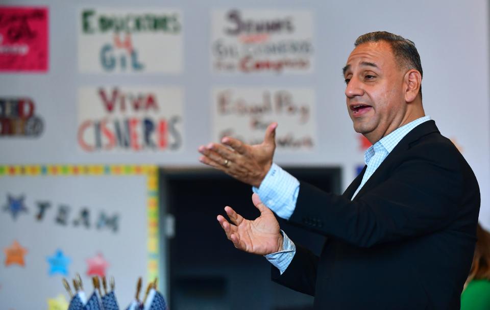 <span class="s1">Gil Cisneros speaks at a veterans luncheon at campaign headquarters in Fullerton, Calif., on Oct. 11. (Photo: Frederic J. Brown/AFP/Getty Images)</span>