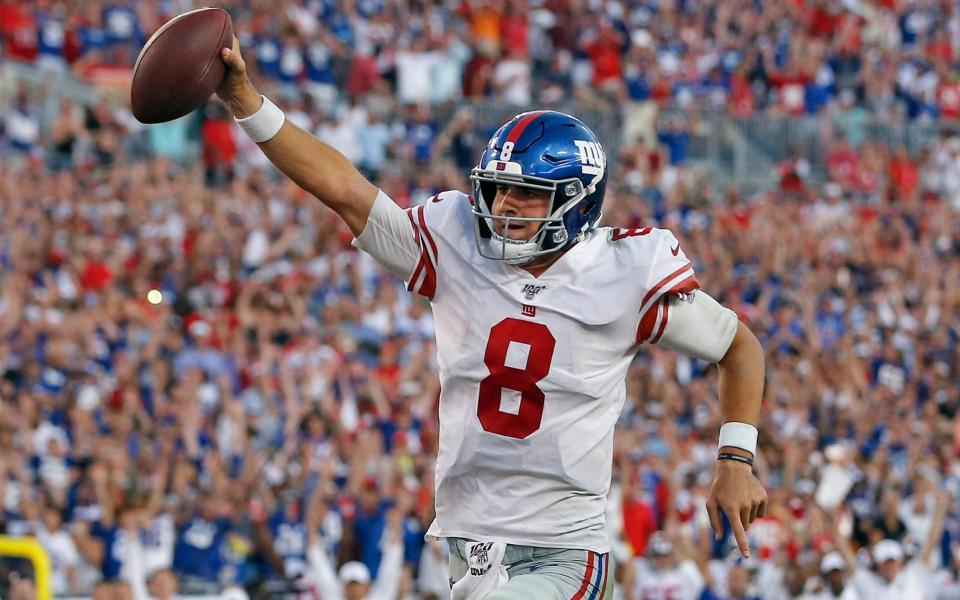 Daniel Jones' rushing touchdown won the game for the Giants - FR171457 AP