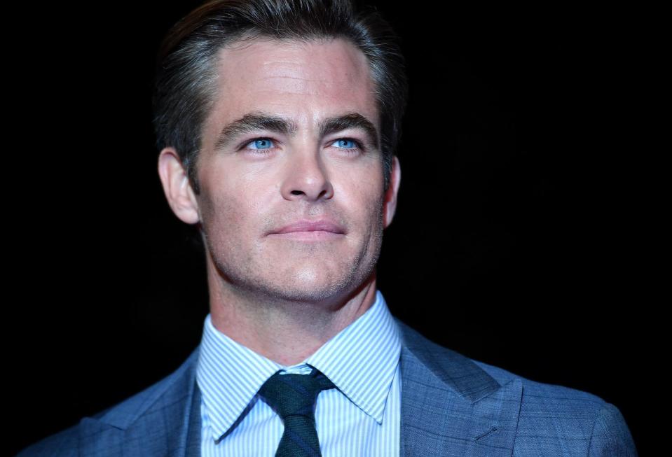 <p>Gab es in der Ahnenreihe von Chris Pine vielleicht einmal einen Piraten namens Whitelaw, von dem er seinen ungewöhnlichen zweiten Vornamen erhielt? Die Erklärung ist leider viel gewöhnlicher: Der Schauspieler erhielt den zweiten Vornamen seines Vaters, der ihn wiederum von seiner Mutter hatte: die hieß mit Mädchennamen Whitelaw. (Bild: Gareth Cattermole/Getty Images)</p> 