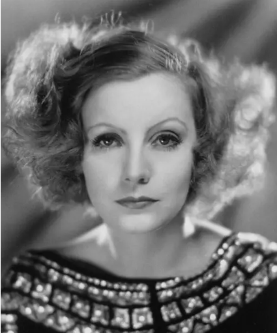 A glamorous photo of Garbo