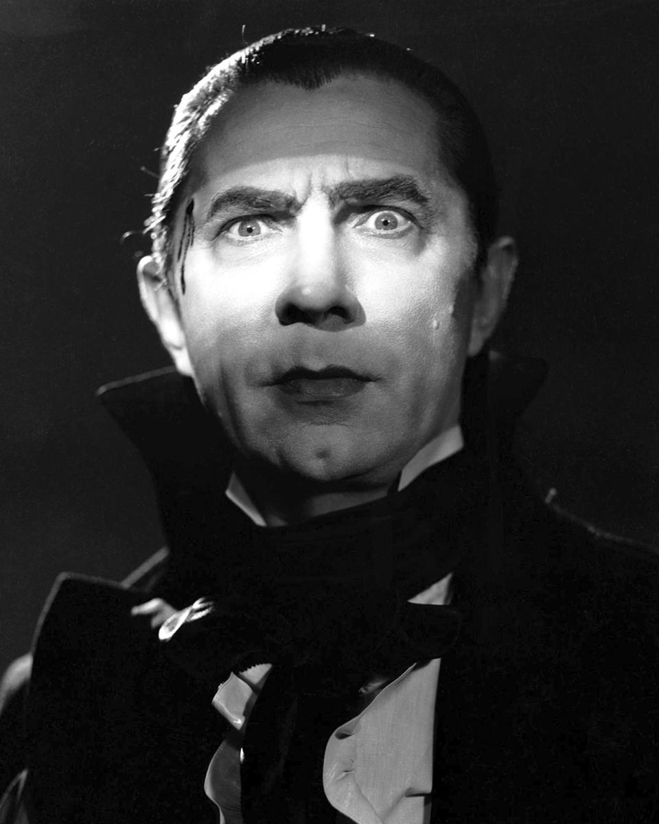 Hungarian-American actor Bela Lugosi as Count Dracula in the 1931 horror classic 'Dracula'