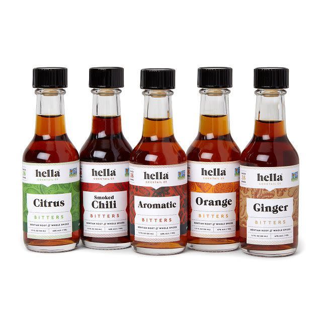 33) Cocktail Bitters Set