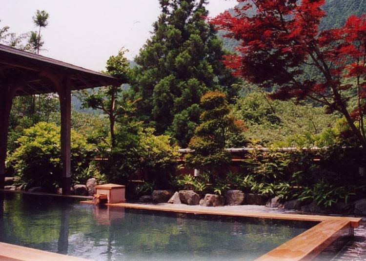 露天溫泉「峰麓湯」