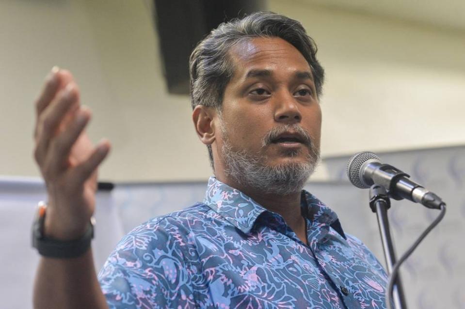 Khairy also took to Instagram to share a short remark in agreement with Johor Mentri Besar Datuk Onn Hafiz Ghazi and now former Umno information chief, Shahril Sufian Hamdan. ― Picture by Miera Zulyana