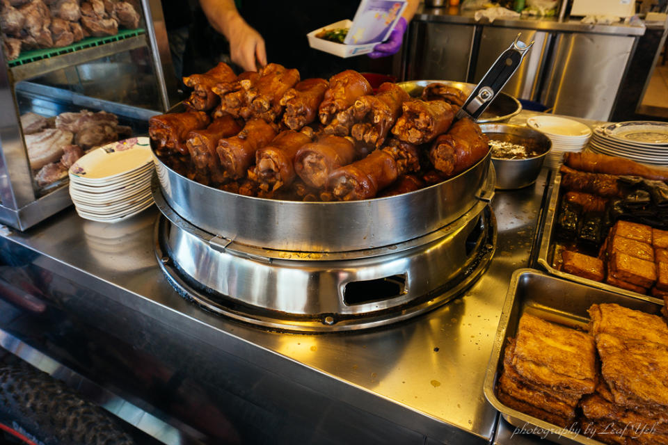 陳家莊魯肉飯,土城魯肉飯推薦,海山站美食小吃,陳家莊滷肉飯,土城中華路美食小吃,土城焢肉飯,土城控肉飯