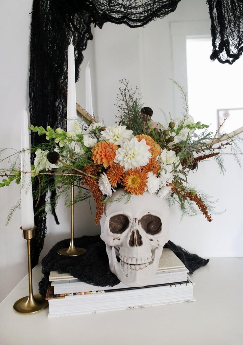 halloween centerpieces skull vase