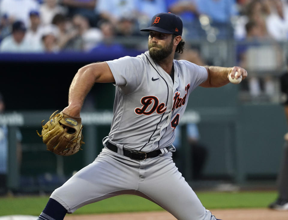 KANSAS CITY, MISSOURI - JULY 24:  Daniel Norris #44 of the Detroit Tigers throws in the fifth inning against the Kansas City Royals at Kauffman Stadium on July 24, 2021 in Kansas City, Missouri. (Photo by Ed Zurga/Getty Images)