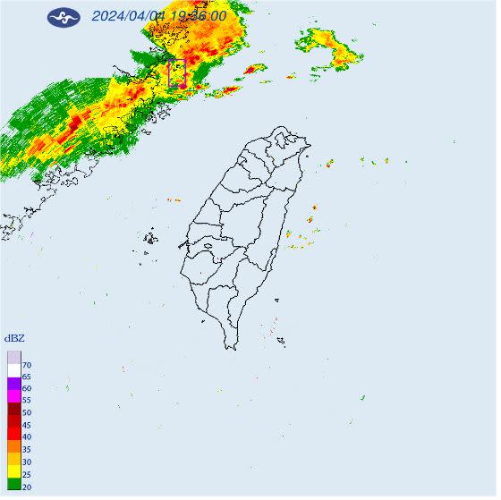 氣象署針對「連江縣」發布大雷雨即時訊息。（圖／翻攝自中央氣象署）