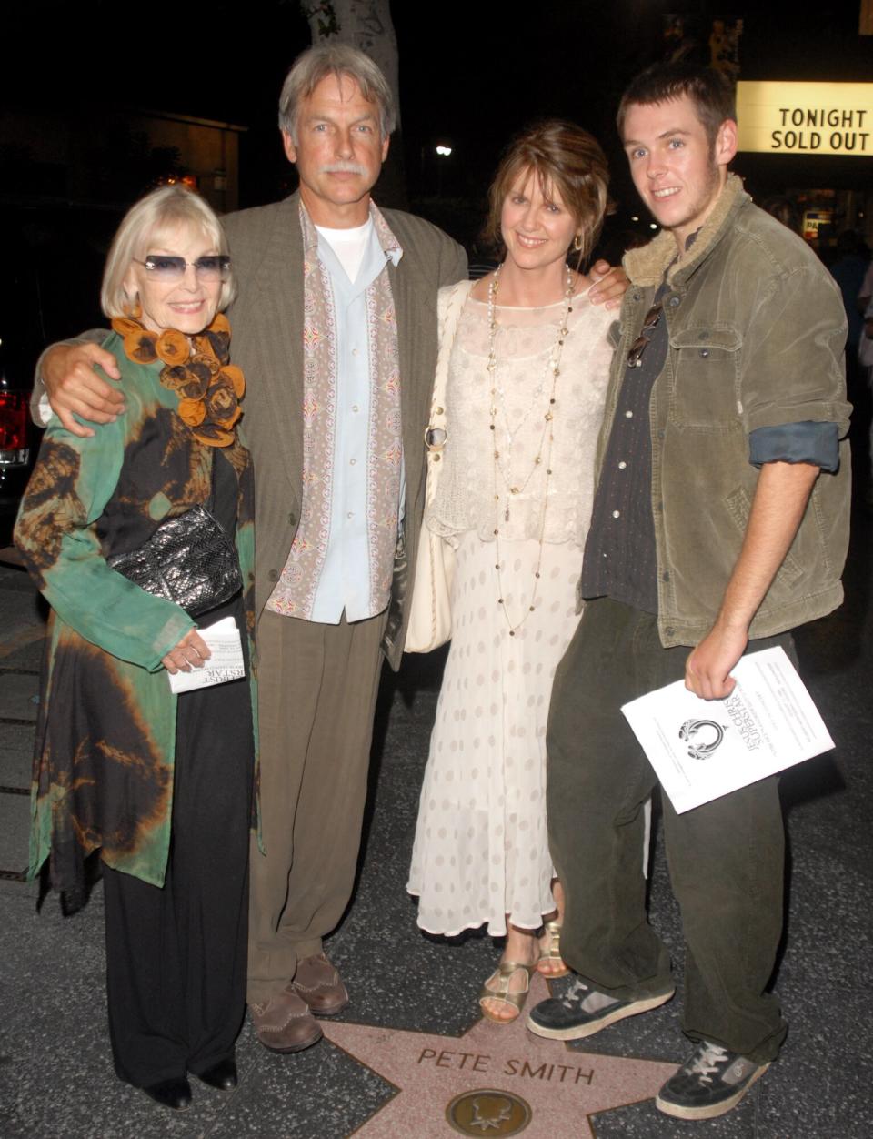 Elyse Knox, Mark Harmon, Pam Dawber and son Sean during "Jesus Christ Superstar" Los Angeles Performance - August 13, 2006 at Ricardo Montalban Theatre in Los Angeles, California, United States