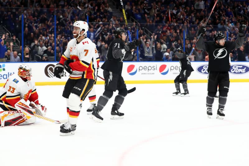 NHL: Calgary Flames at Tampa Bay Lightning