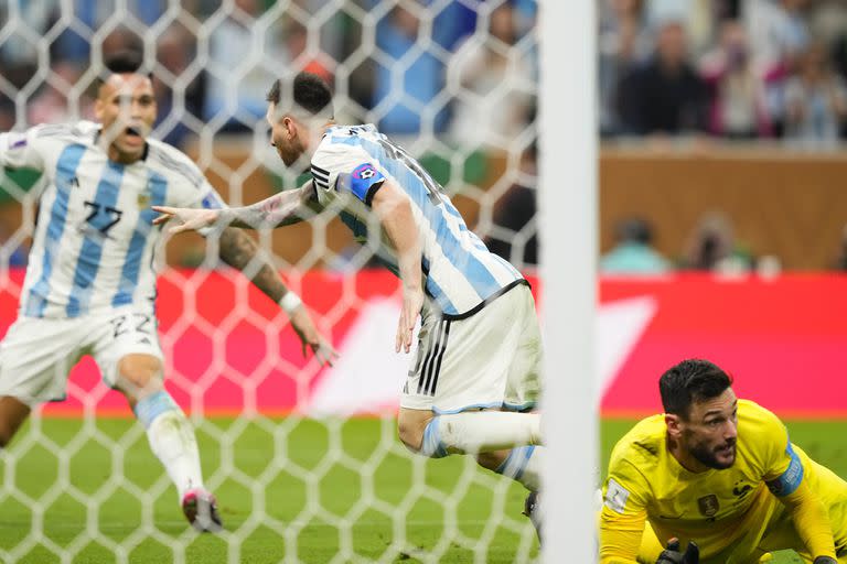 El tercer gol de Argentina, anotado por Messi