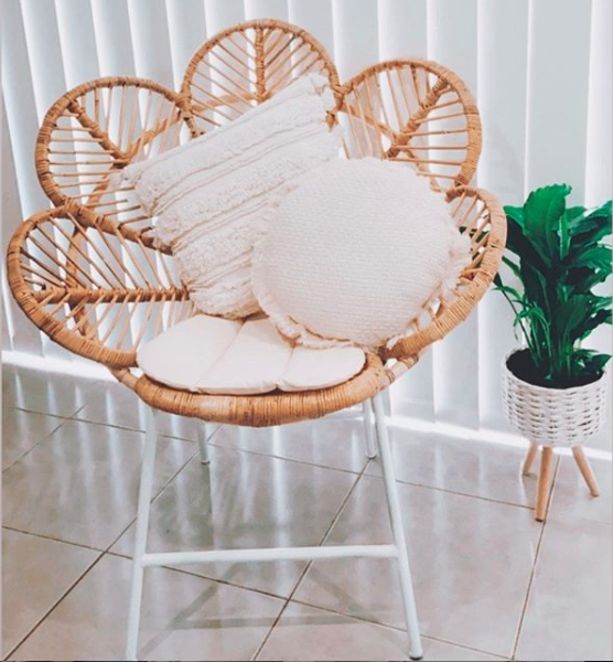 Bunnings light wicker chair