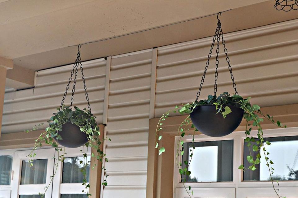 ABETREE 10 inch Metal Hanging Planters