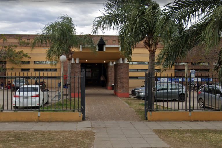 Un bebé se encuentra internado en grave tras desplomarse una mampostería en un colegio santafesino. Hospital Orlando Alassia