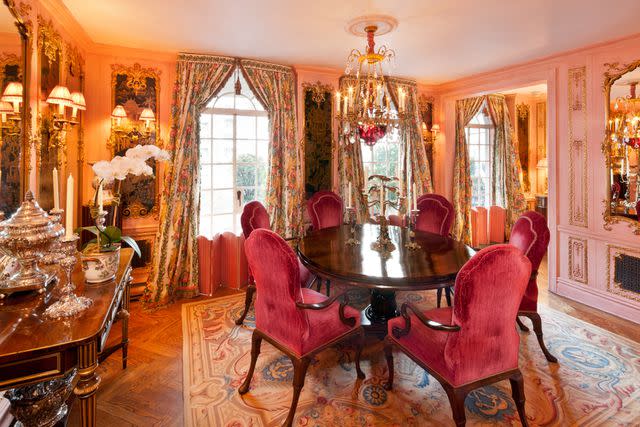 <p>Dolly Lenz Real Estate</p> The dining room.