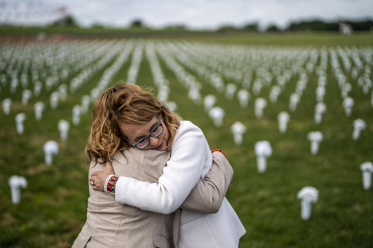 Gabby Giffords Opens Gun Violence Memorial On National Mall (Kent Nishimura / Los Angeles Times via Getty Images file)