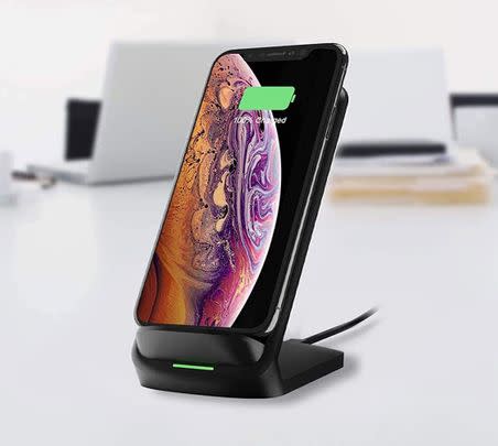 You can now save 41% on this hands-free wireless fast charger