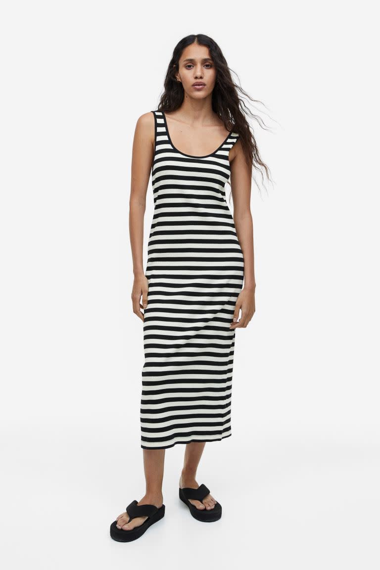 Ribbed Dress. Image via H&M.