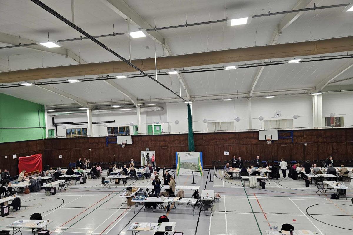 The count was held at Waterside Farm Leisure Centre <i>(Image: Newsquest)</i>