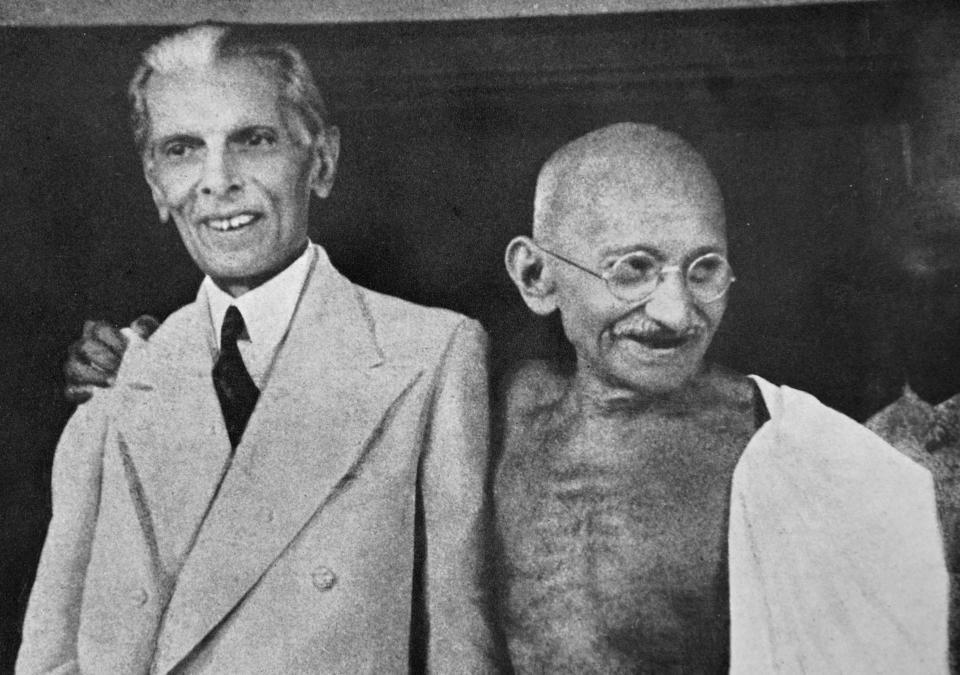 Mohandas Karamchand Gandhi (1869 - 1948) and Mohammed Ali Jinnah, during their talks in Mumbai (Bombay) 1944. Jinnah became the first leader of Pakistan. Gandhi was the preeminent leader of the Indian independence movement in British-ruled India. (Photo by: Universal History Archive/ Universal Images Group via Getty Images)