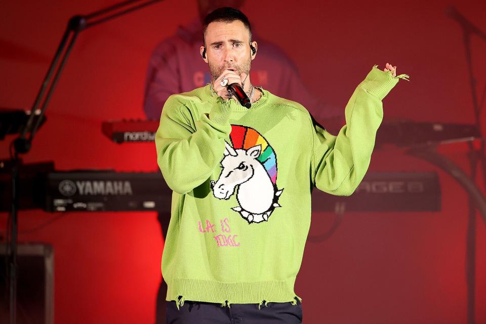 adam levine, maroon 5