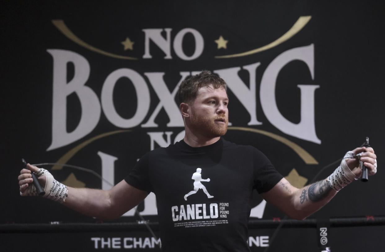 Canelo Álvarez disfruta con sus hermanos su gran regreso al ring en Guadalajara