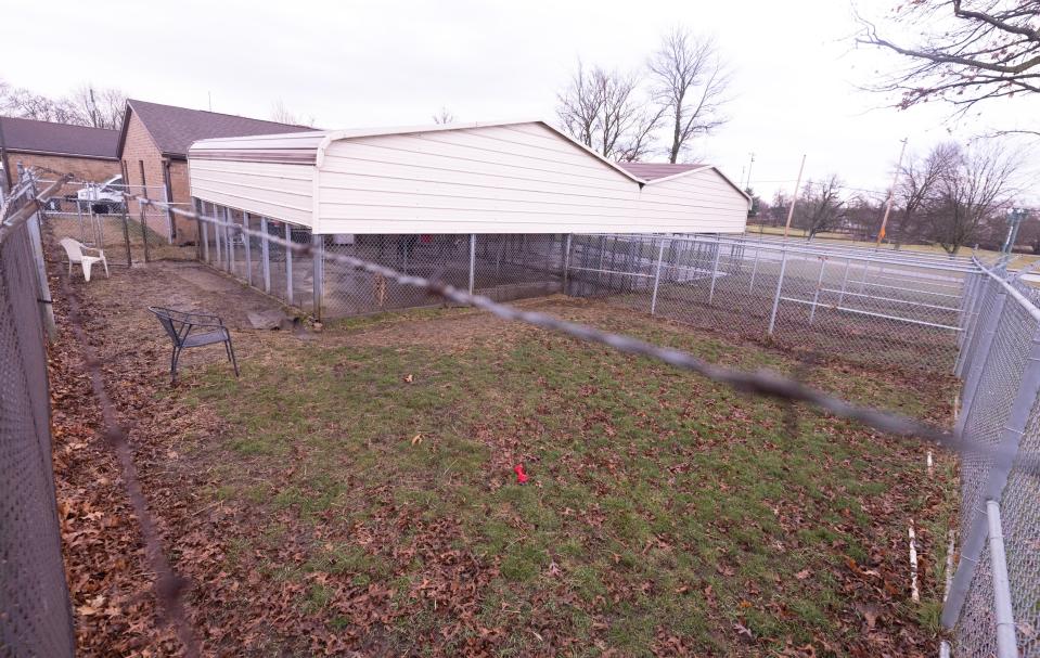 Stark County commissioners have agreed to renovations at the county dog pound in Canton.