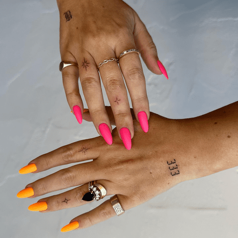 <p><a href="https://www.instagram.com/nails_of_la/?hl=en" data-component="link" data-source="inlineLink" data-type="externalLink" data-ordinal="1">@nails_of_la</a> / Instagram</p>