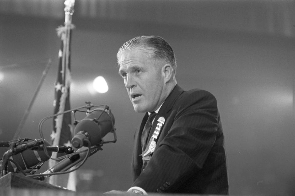 Michigan Gov. George Romney warned Republicans about the dangers of extremism in a famous 1964 speech that his then 17-year-old son, Mitt, watched from the front row.  (Photo: U.S. News & World Report Collection/Warren K Leffler/PhotoQuest/Getty Images)
