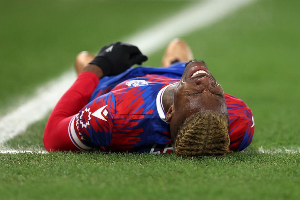 Zaha was forced off injured for the hosts (Getty Images)