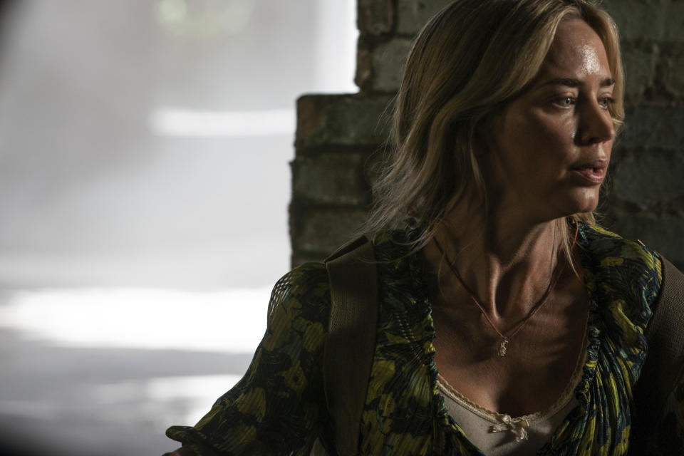 En esta imagen difundida por Paramount Pictures, Emily Blunt en una escena de "A Quiet Place Part II". (Jonny Cournoyer/Paramount Pictures vía AP)