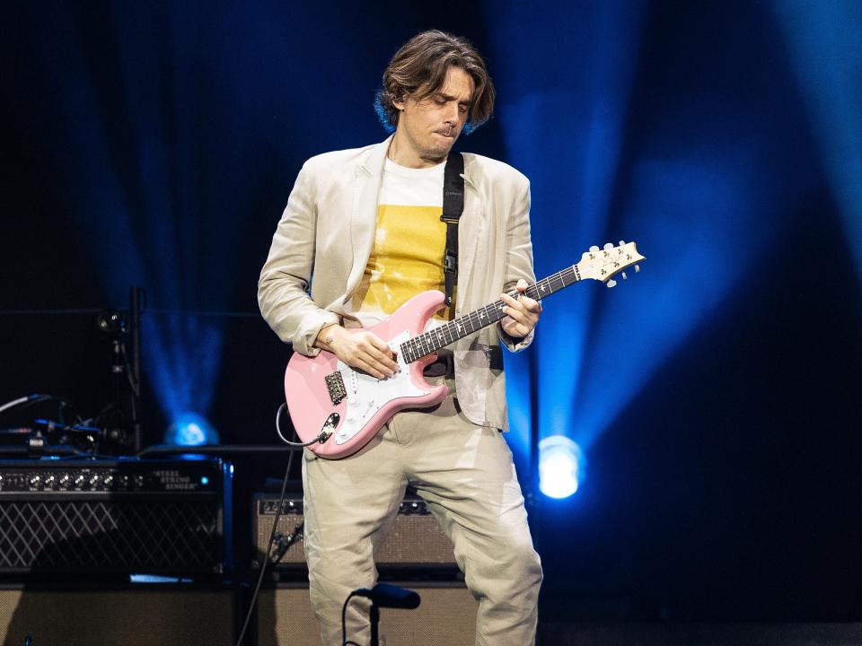 john mayer in concert in 2022