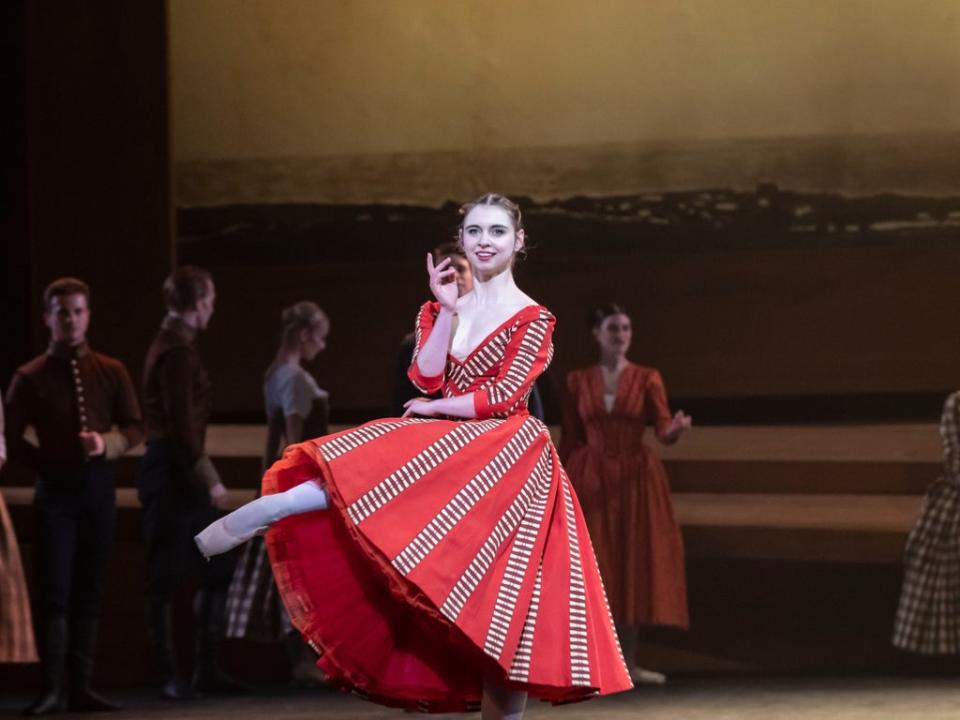 Julia Conway in Tamara Rojo’s ‘Raymonda’ by English National Ballet (Johan-Persson)