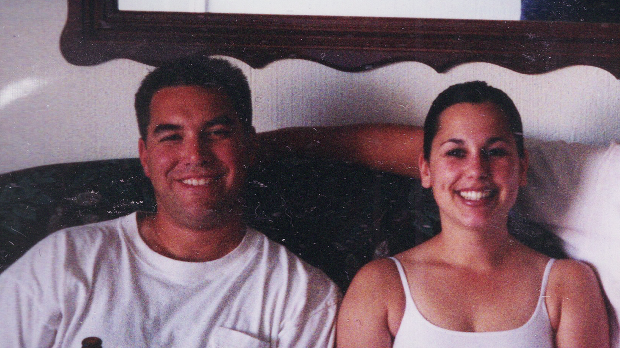 Scott and Laci Peterson.