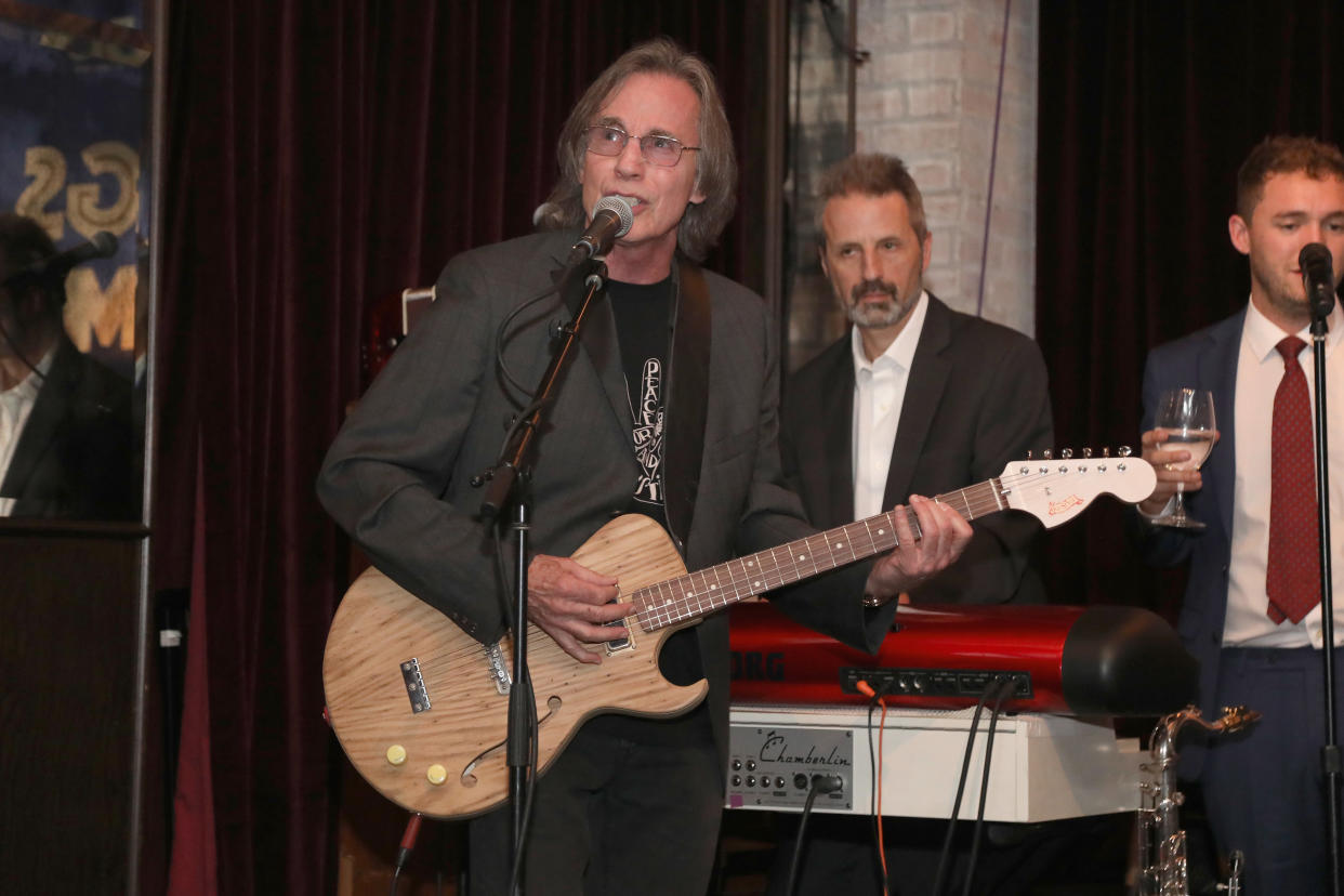 Jackson Browne performs at Artists for Peace and Justice Present Songs From The Cinema (Photo: Jerritt Clark/Getty Images for Artists for Peace and Justice)