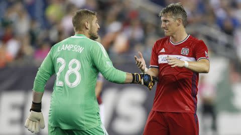 Bastian Schweinsteiger Matt Lampson MLS Chicago Fire 06172017