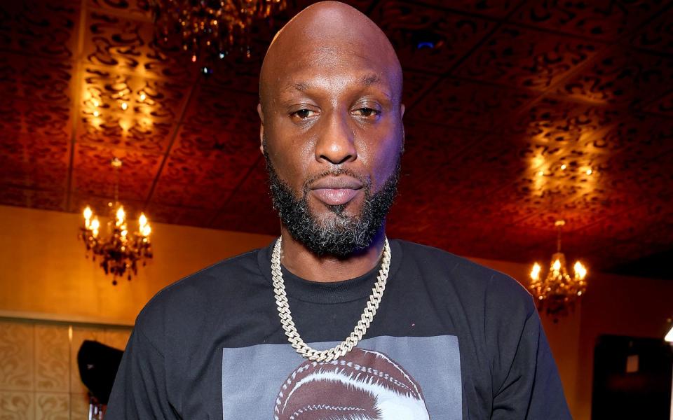 Lamar Odom wurde, im Jahr 2015, nach einer Überdosis bewusstlos in einem Bordell aufgefunden. Während der Ex-Mann von Reality-TV-Star Khloe Kardashian im Koma lag, überlebte er "zwölf Schlaganfälle und sechs Herzattacken". (Bild: 2022 Getty Images/Leon Bennett)