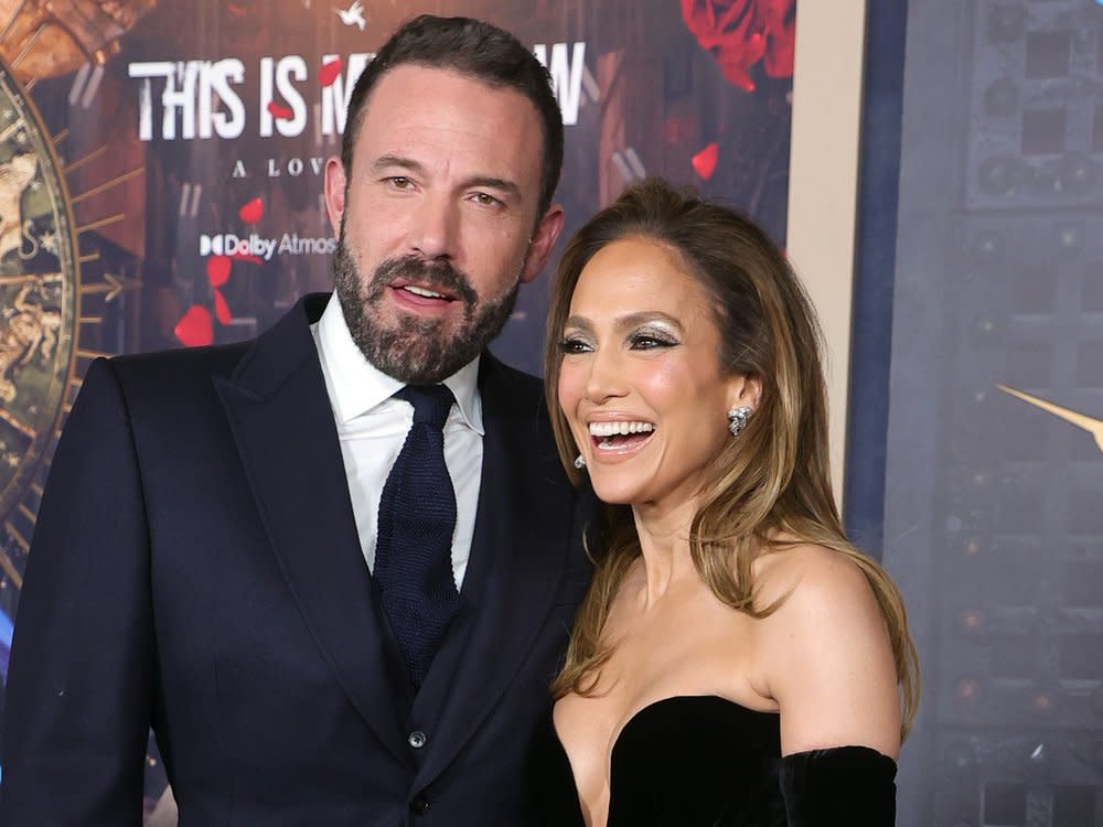 Im Februar zeigten sich Ben Affleck und Jennifer Lopez noch vertraut bei einer Veranstaltung. Doch seit dem 30. März sah man sie nicht mehr zusammen - bis jetzt. (Bild: Faye Sadou/MediaPunch)