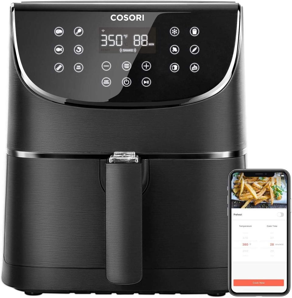 Save 28% on the COSORI Smart WiFi Air Fryer. Image via Amazon.