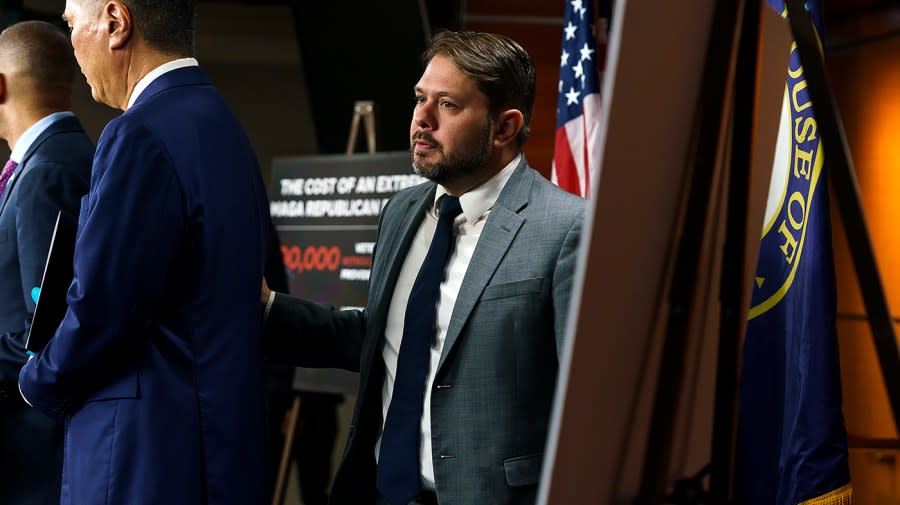 Planned Parenthood Action Fund backs Gallego in Arizona Senate race