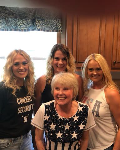 <p>Carrie Underwood Instagram</p> Carrie Underwood with her mom Carole, and sisters, Stephanie and Shanna.