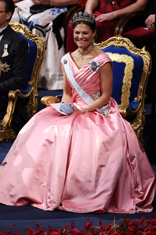 victoria-suecia-vestido