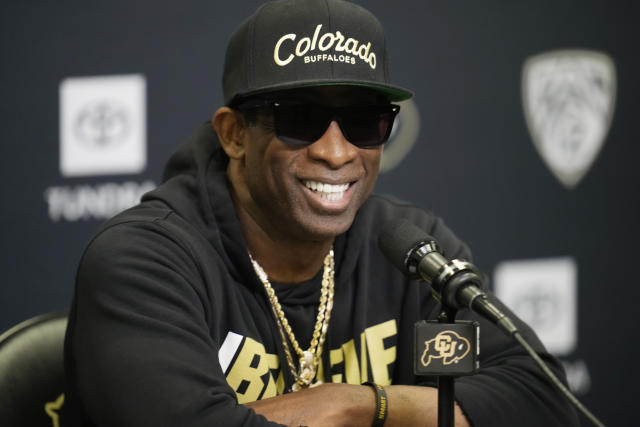 Why Deion Sanders was beloved by MLB teammates: 'He wasn't Prime