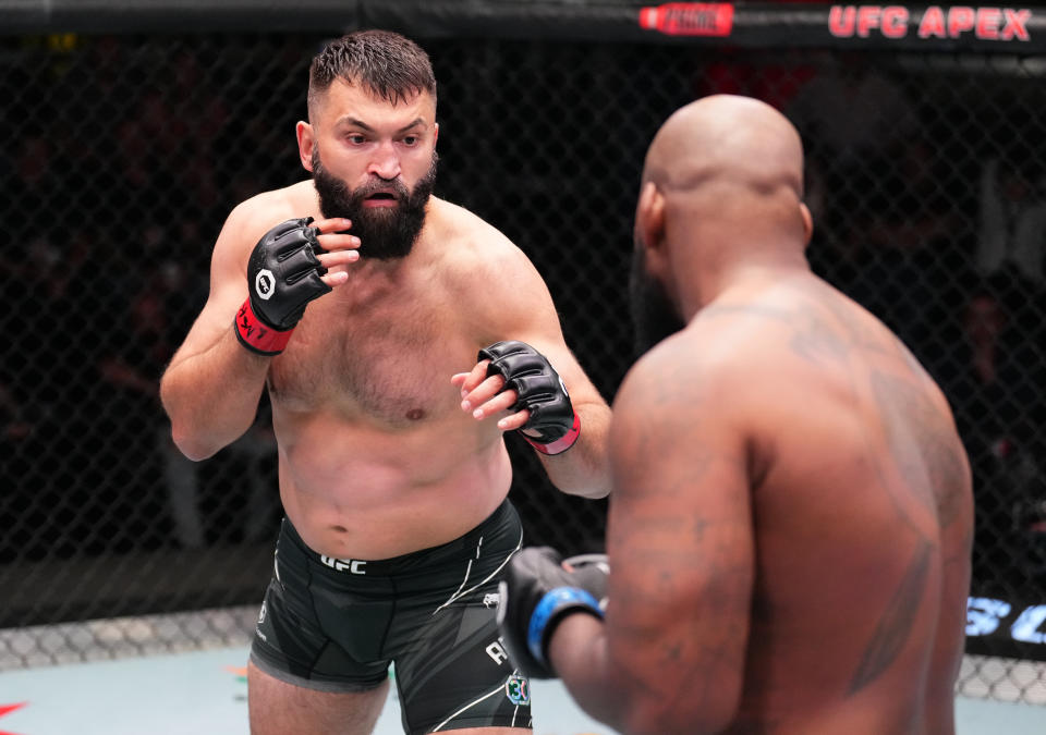 LAS VEGAS, NEVADA – JUNE 03: (L-R) Andrei Arlovski of Belarus battles Don’Tale Mayes in a heavyweight bout during the UFC Fight Night event at UFC APEX on June 03, 2023 in Las Vegas, Nevada. (Photo by Chris Unger/Zuffa LLC via Getty Images)