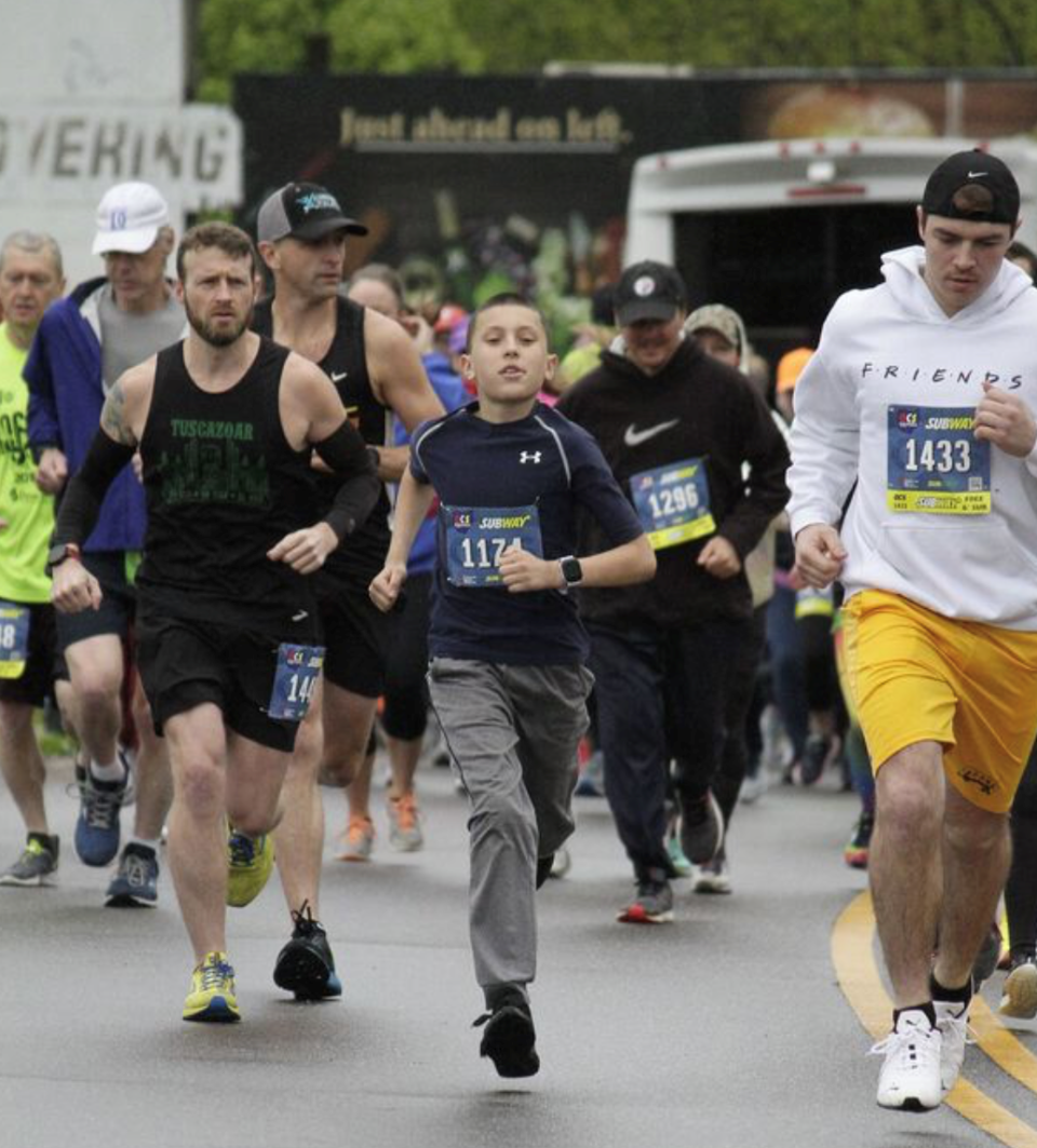 Runners took part in the Dandelion Run, benefitting the Zachary Davis Memorial Foundation.